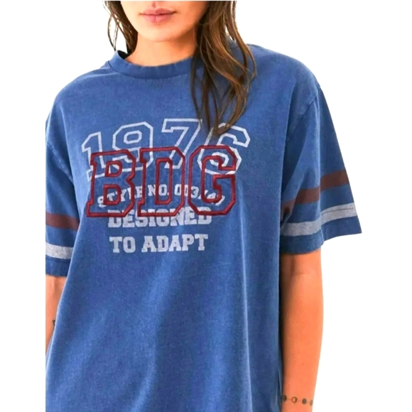 Nwt BDG Urban Outfitters Womens Design To Adapt Boyfriend Cotton Graphic Tee - Picture 1 of 5